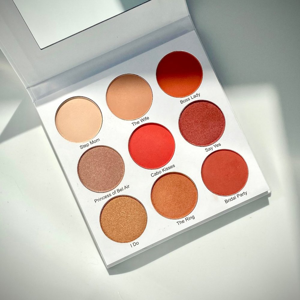 🧡 Mix-N-Match 3/$25 🧡 Give Them Lala "The Grown Woman" Eyeshadow Palette